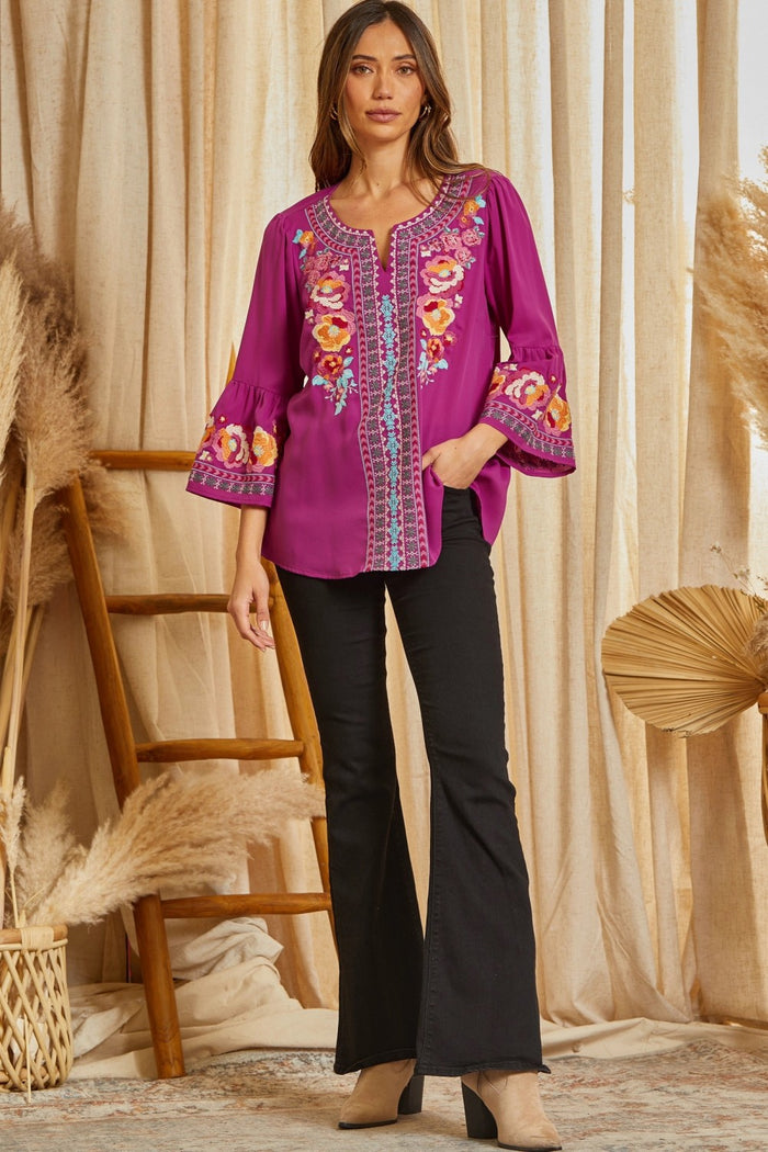 andree by unit / savanna jane South Beach Embroidered Top