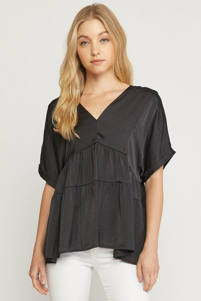 entro usa Double V Tiered Top