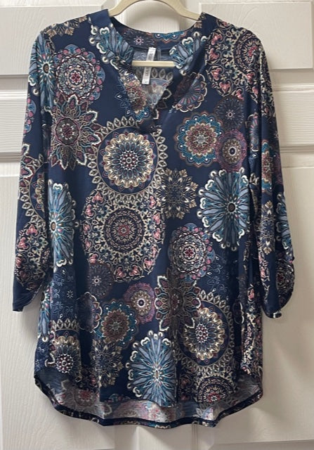 Andree by unit / dear scarlett mandal lizzy gabby tunic top