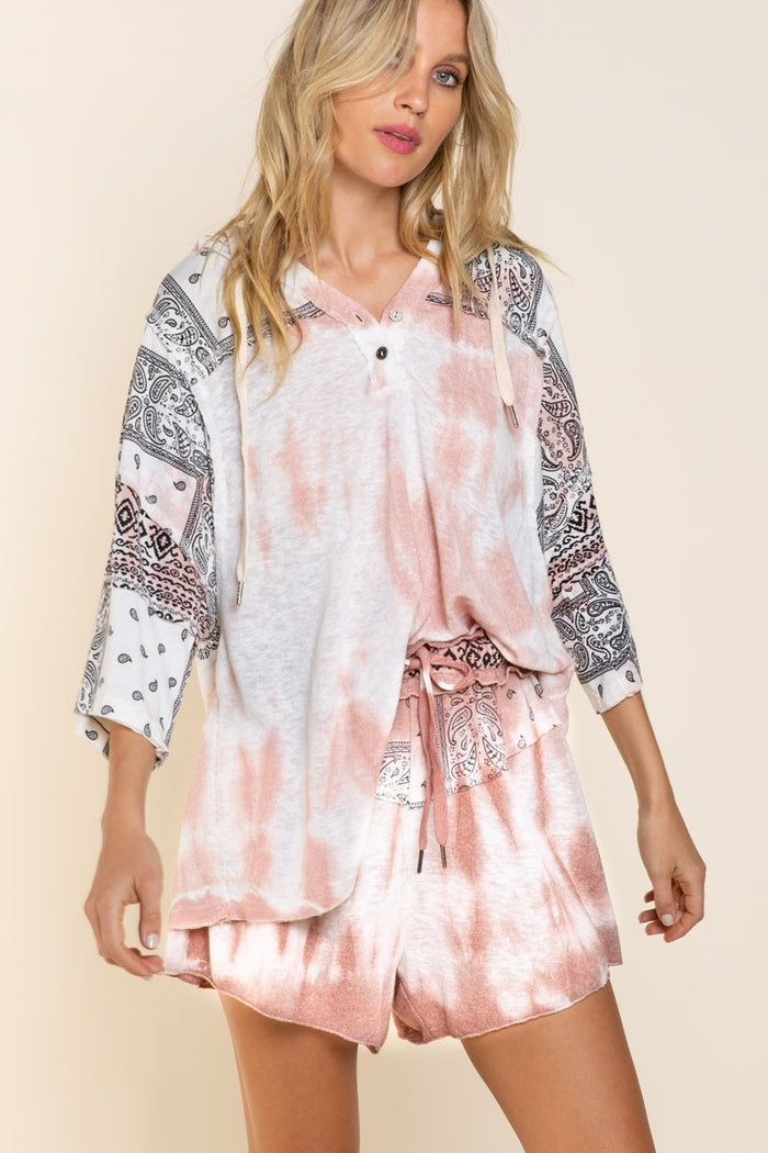 Pol Clothing Paisley Mixed Print Top