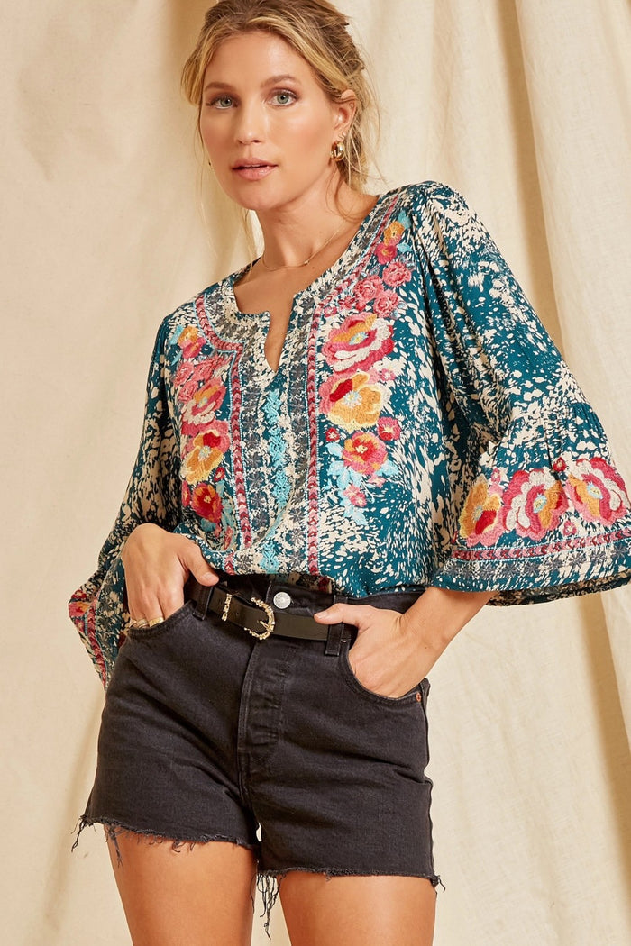 andree by unit / savanna jane South Beach Embroidered Top