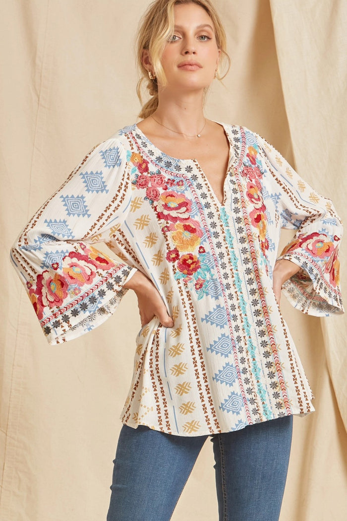 andree by unit / savanna jane South Beach Embroidered Top