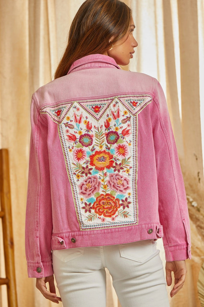 ANDREE BY UNIT / SAVANNA EMBROIDERED DENIM JACKET
