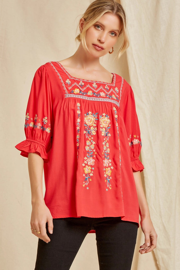 savanna jane / ANDREE BY UNIT Floral Embroidered Peasant Top