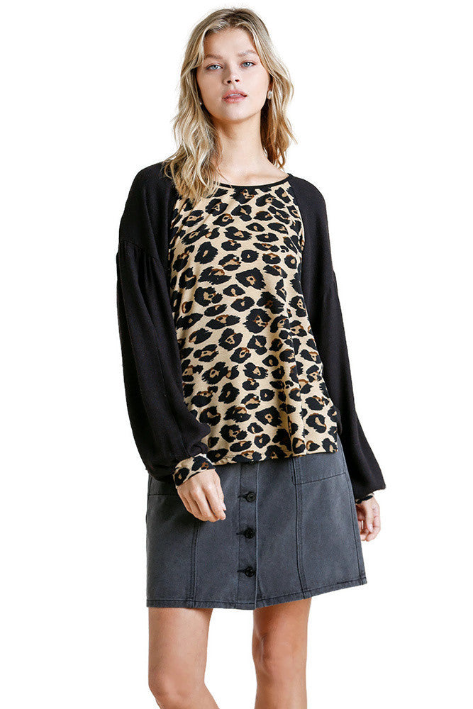 umgee Leopard Balloon Sleeve Top