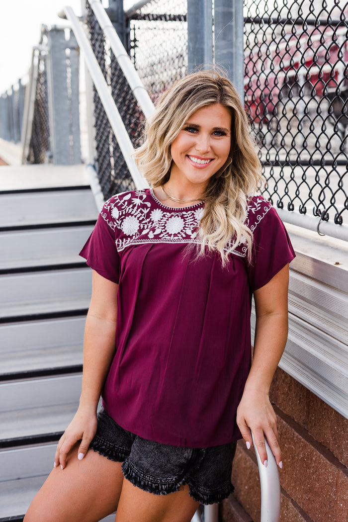 Layerz embroidered short sleeve top