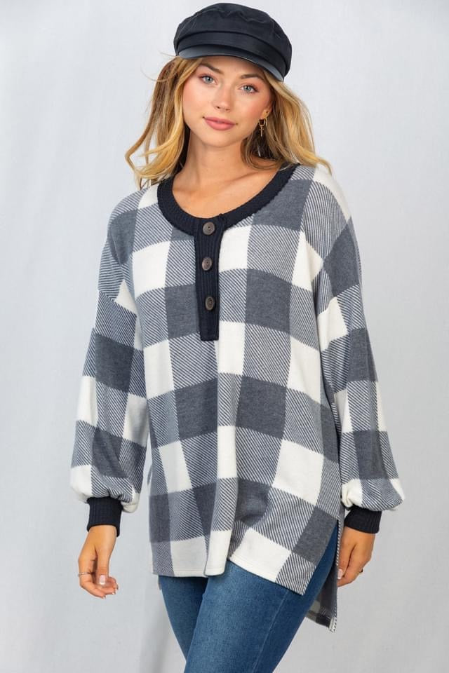white birch Plaid Print Knit Top