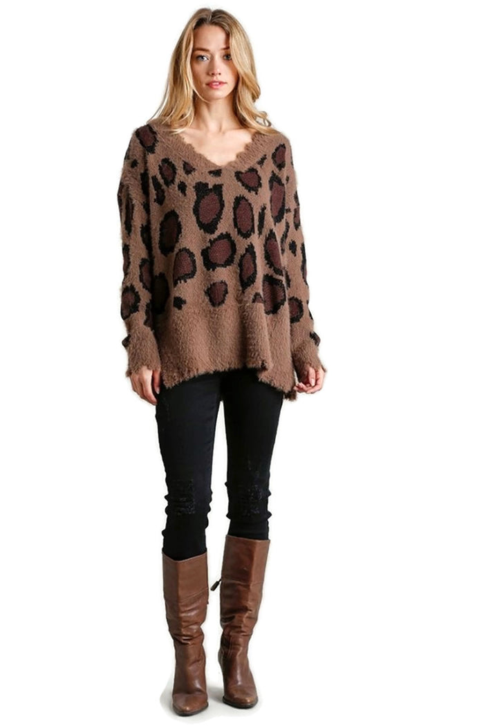umgee / umgee usa fuzzy leopard distressed sweater