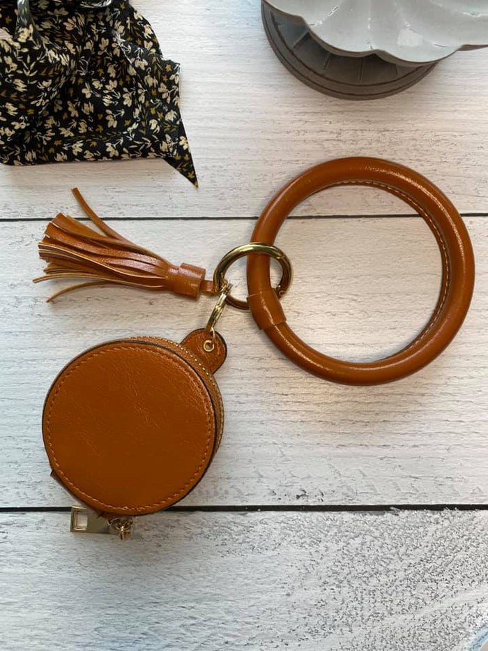 Bangle Keychain with Wireless Headphone Case