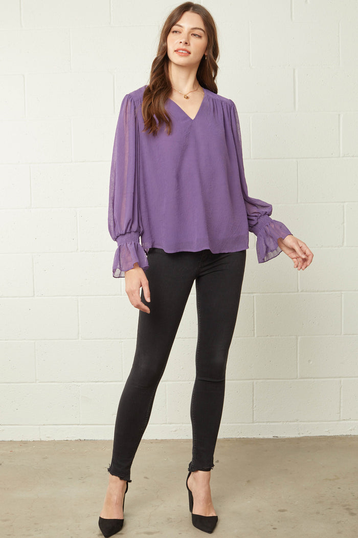entro tEXTURED v-NECK TOP