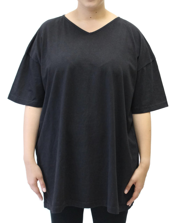 Liz & Jane Solid Oversized V Neck Tee T-Shirt, Black
