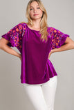 Embroiderd Velvet Short Sleeve Top