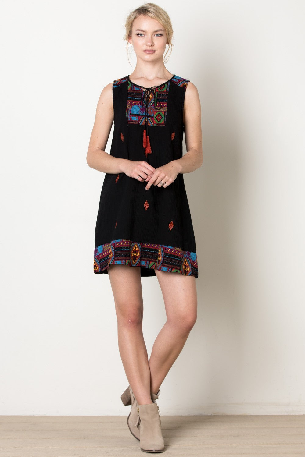 santa fe embroidered dress RESTOCK Our best-selling Santa Fe Embroidered Dress is here in XS-XXXL! With gorgeous embroidery and a smocked back for comfort, we guarantee you will look and feel your best! Shop now: https://bit.ly/3b4VZWX #