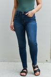 Judy Blue Aila  Mid Rise Cropped Relax Fit Jeans